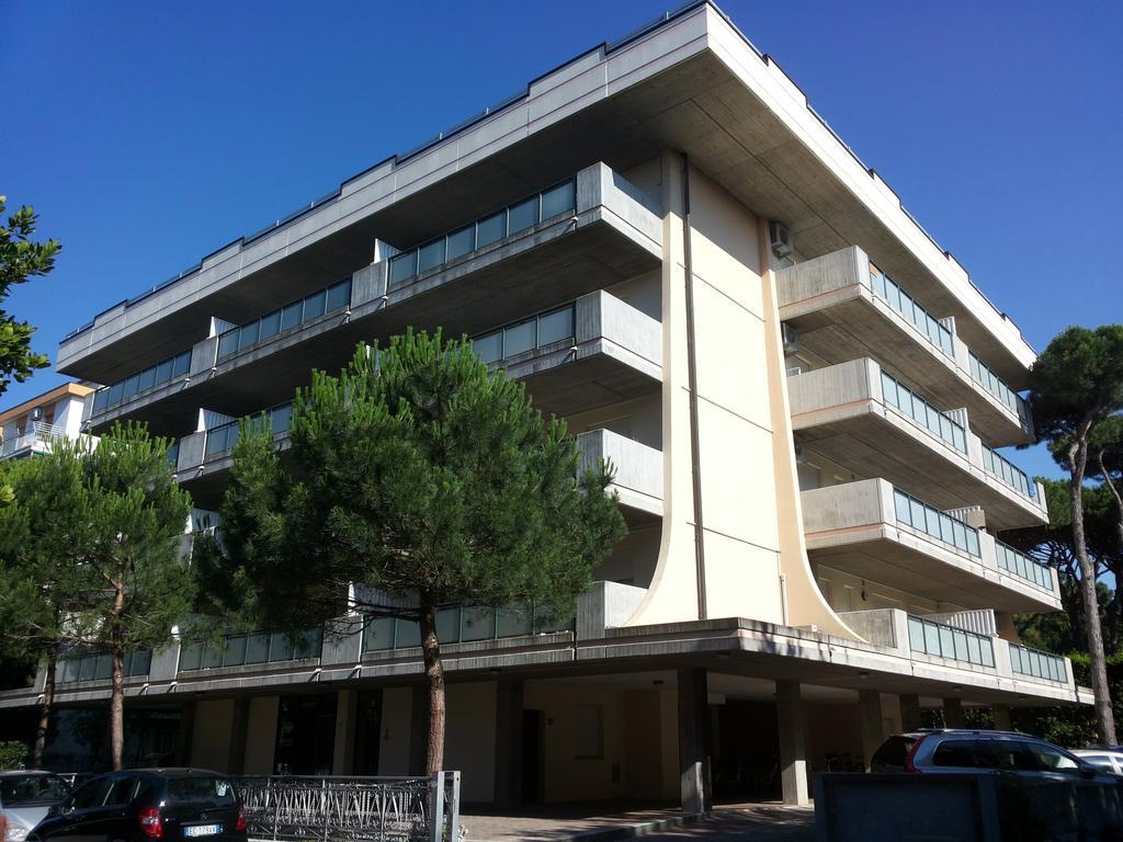 Residence Pineta Verde Milano Marittima Zewnętrze zdjęcie
